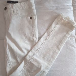 Harper White Ripped Jeans Size 25